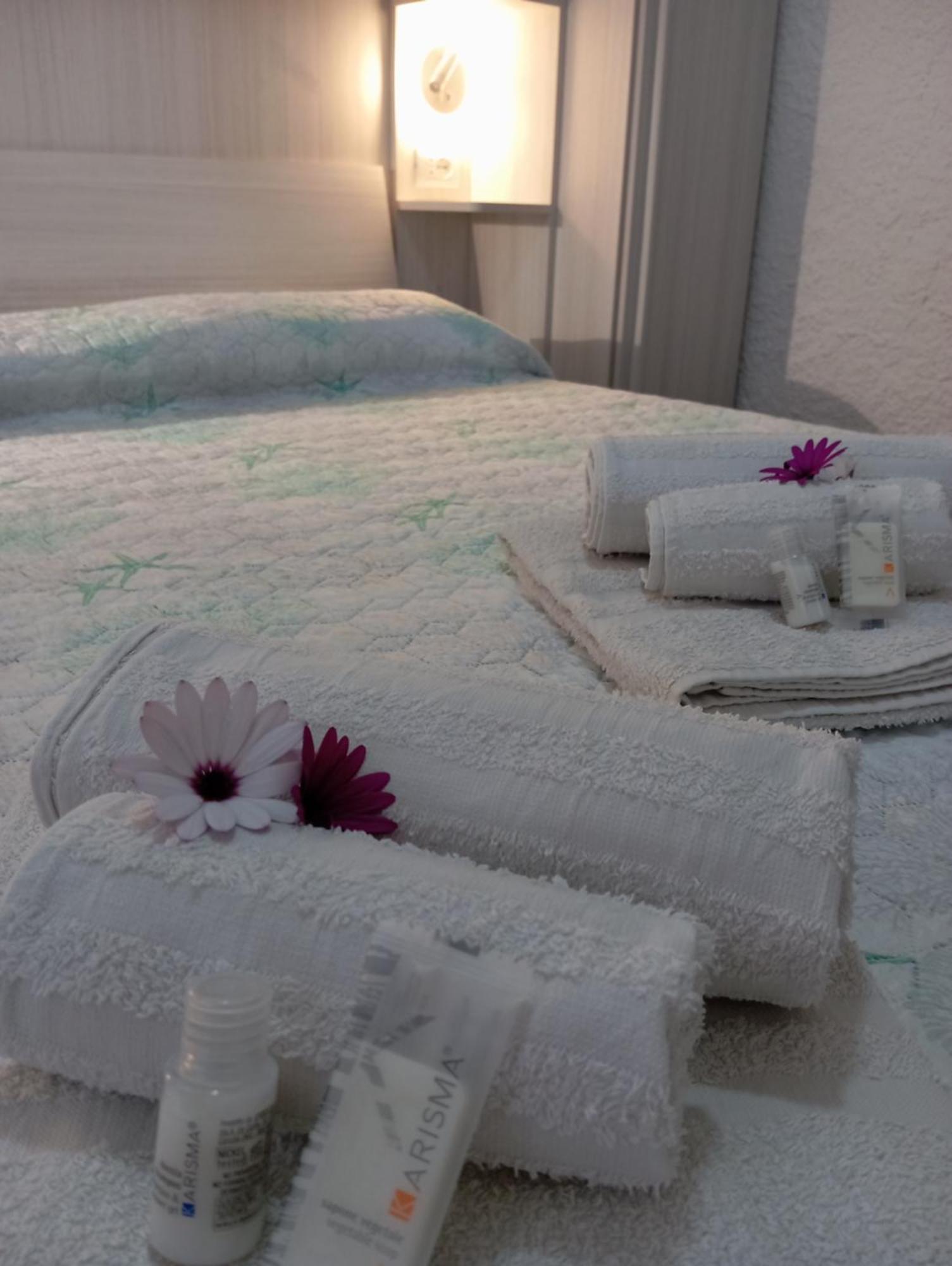 Villa Majore Beb Con Piscina Privata Rena Majore Rum bild